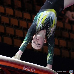 irl mcguinness maeve ph simone ferraro sfa03634 copia1